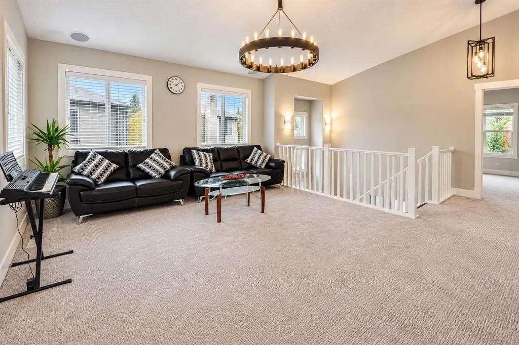 108 Kinniburgh Close