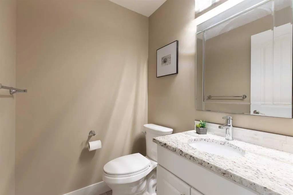 26 Palisades Lane NE