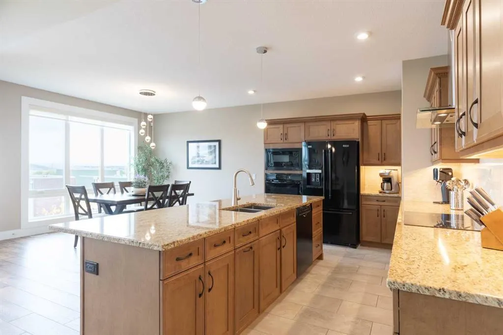 26 Palisades Lane NE