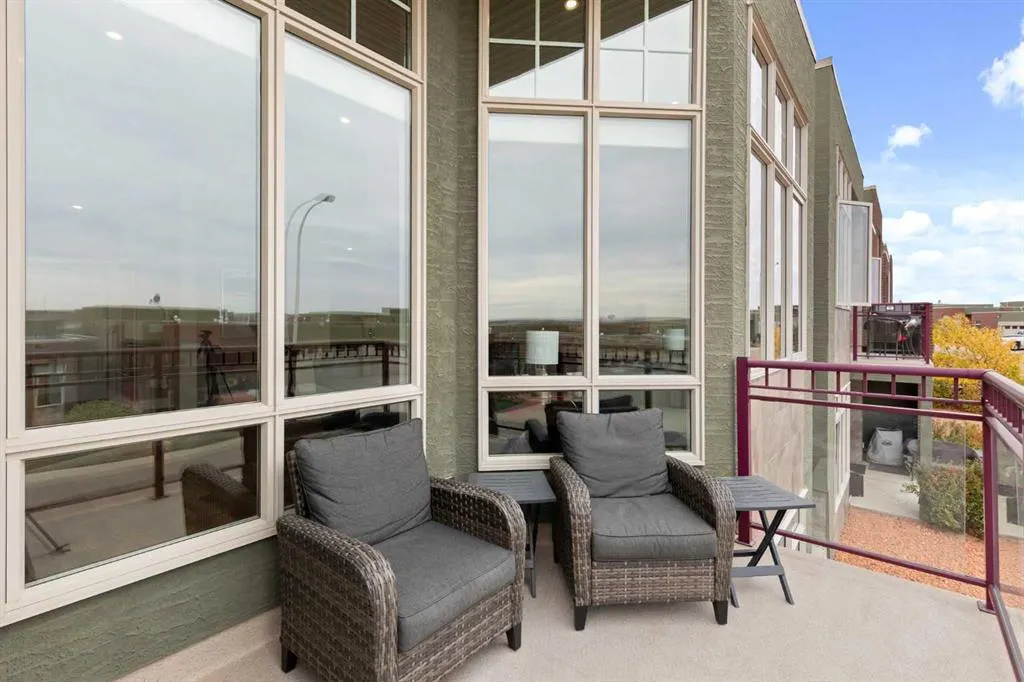 26 Palisades Lane NE