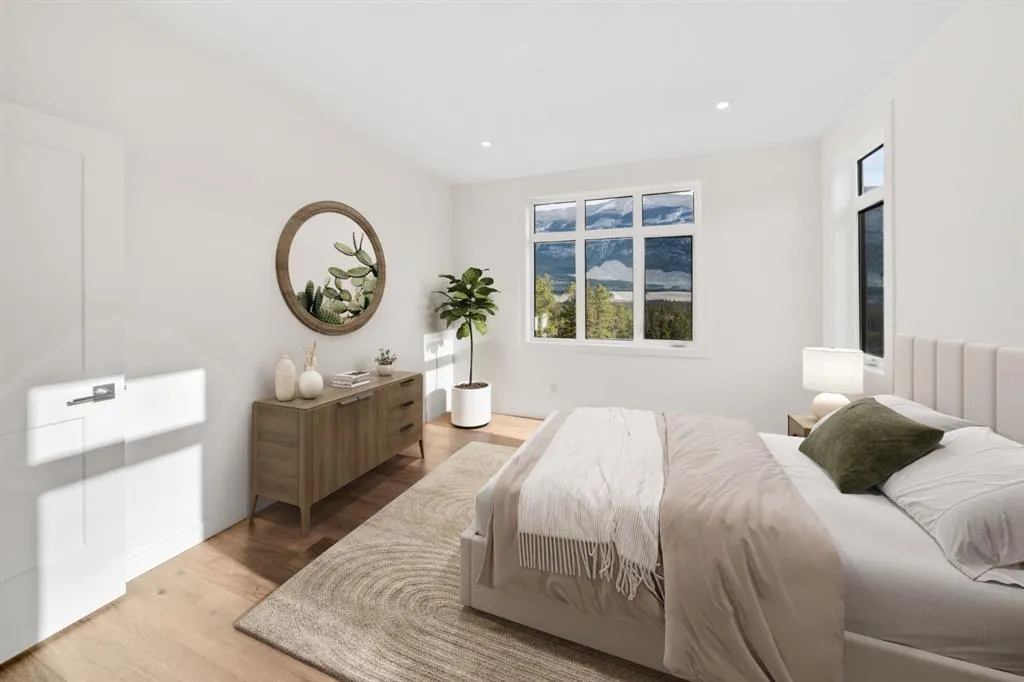 10 Cascade Ridge #310