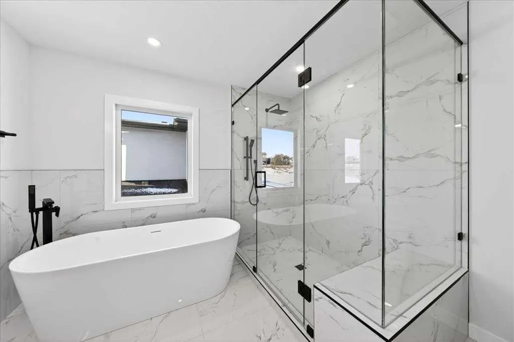 7 Lakewood Way