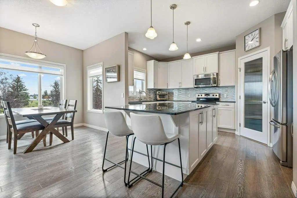 303 Lakeside Greens Drive