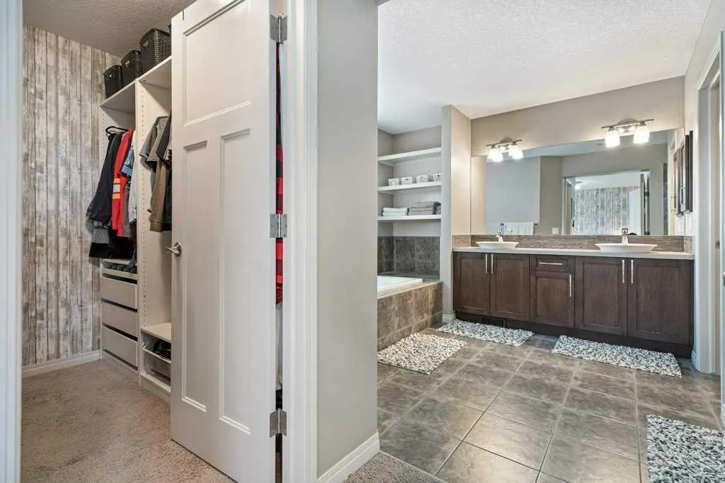 303 Lakeside Greens Drive