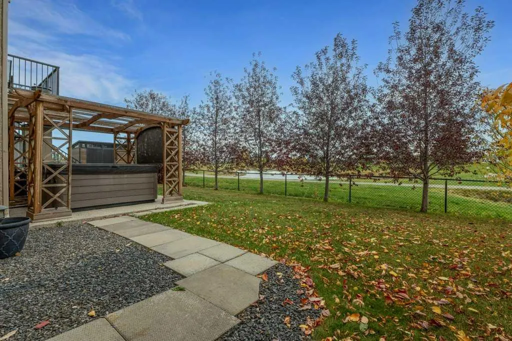 303 Lakeside Greens Drive