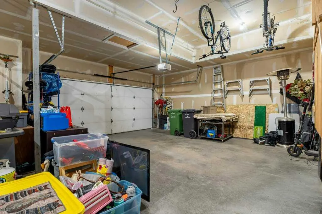 303 Lakeside Greens Drive