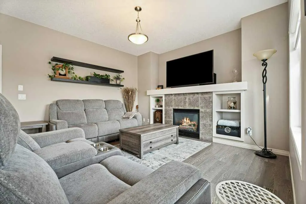303 Lakeside Greens Drive