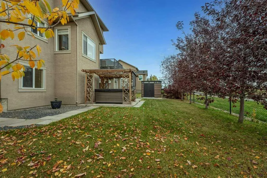 303 Lakeside Greens Drive