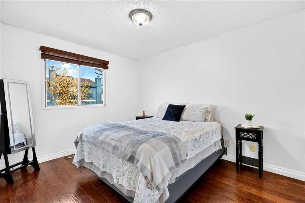 919 38 Street NE #904