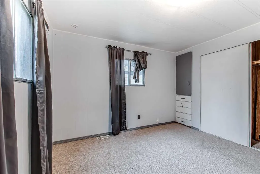4000 13 Avenue SE #64