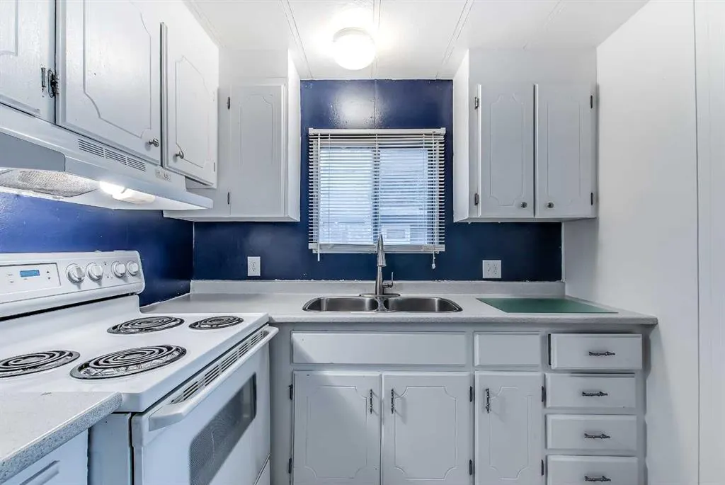 4000 13 Avenue SE #64