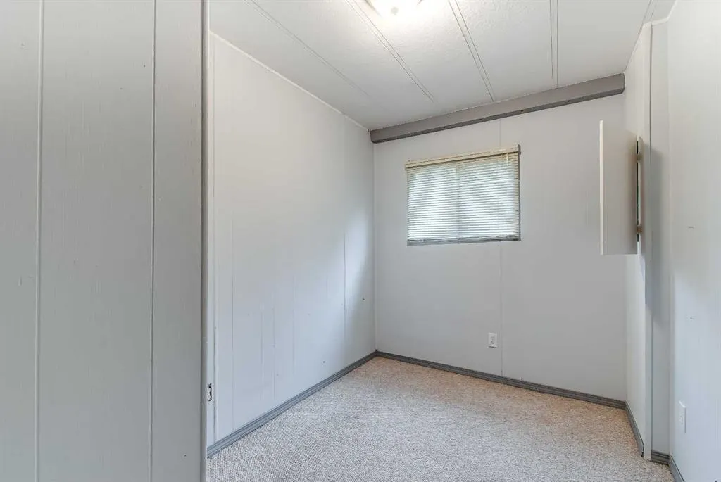 4000 13 Avenue SE #64