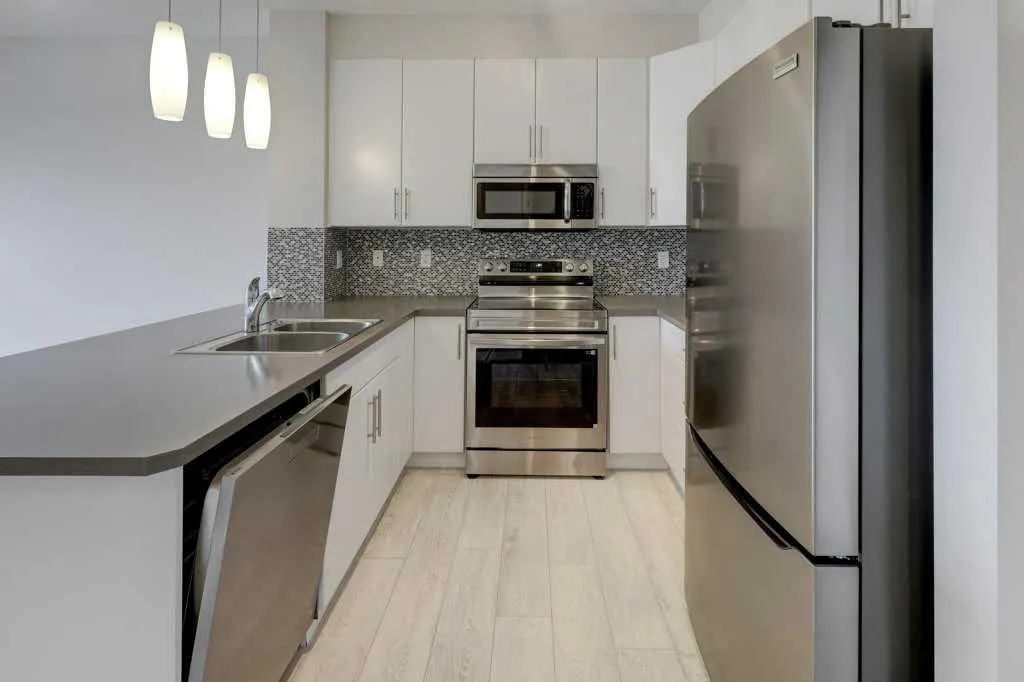 207 Sunset Drive #307