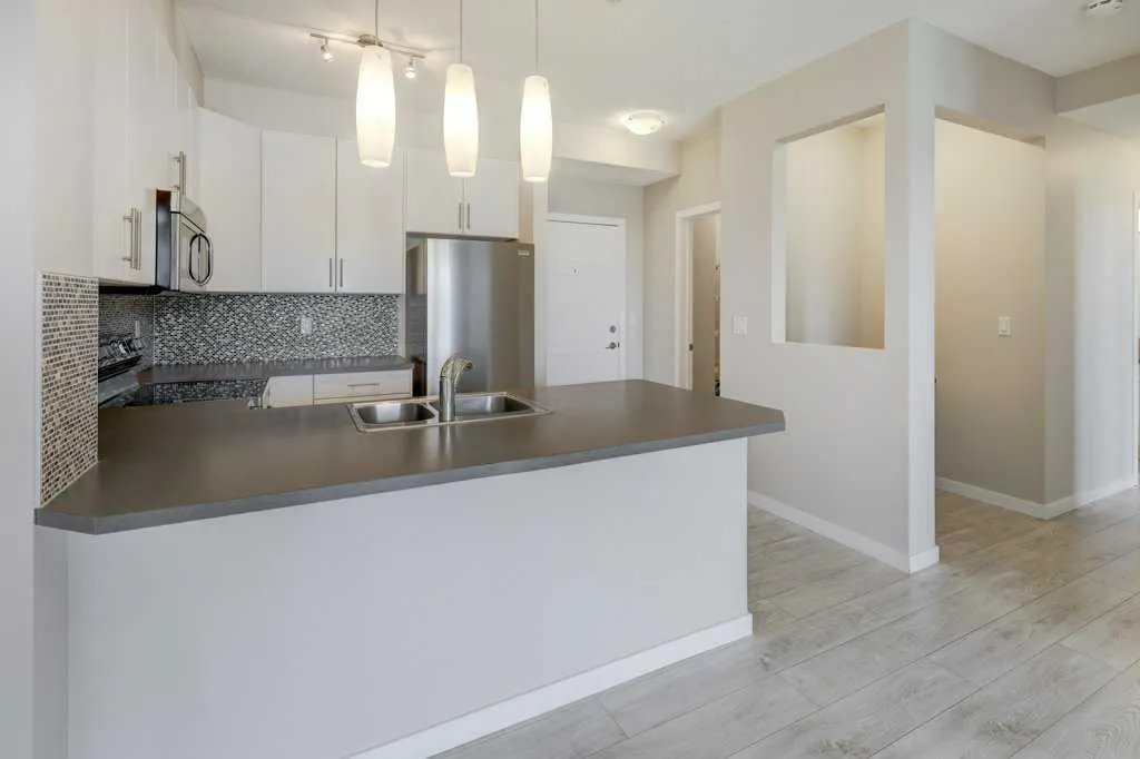207 Sunset Drive #307