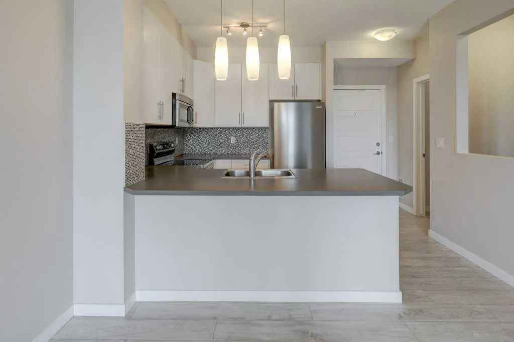207 Sunset Drive #307