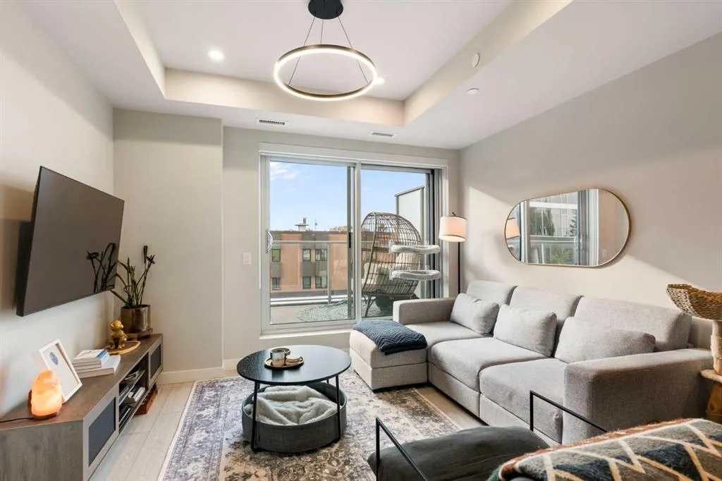 110 18A Street NW #208