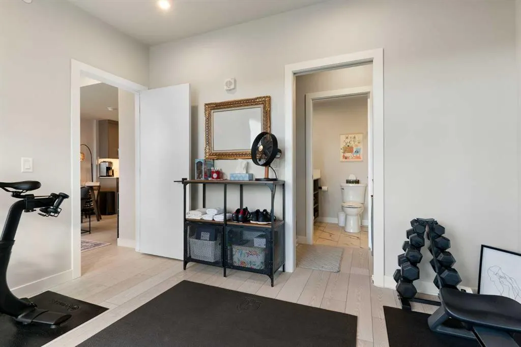 110 18A Street NW #208
