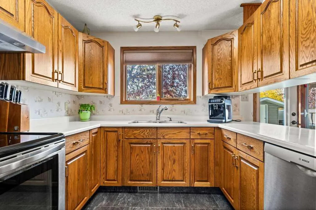 78 Dunning Crescent