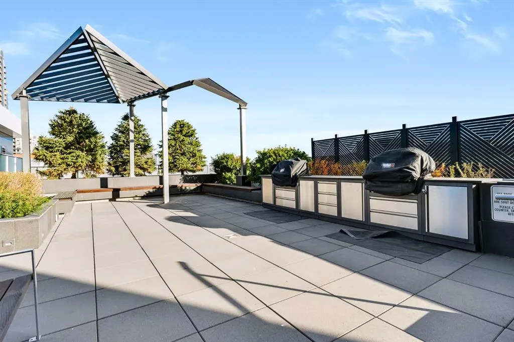 930 16 Avenue SW #1601