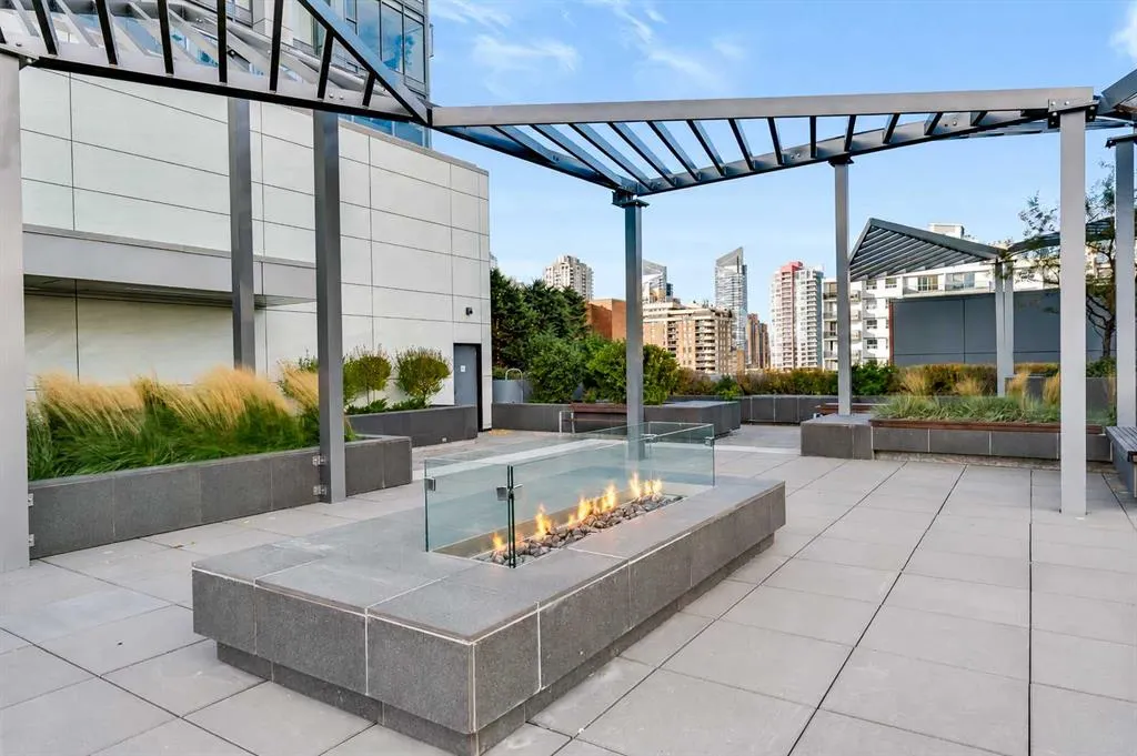 930 16 Avenue SW #1601