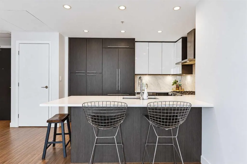 930 16 Avenue SW #1601