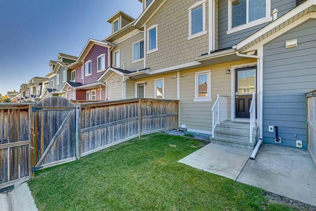 1223 Auburn Bay Circle SE