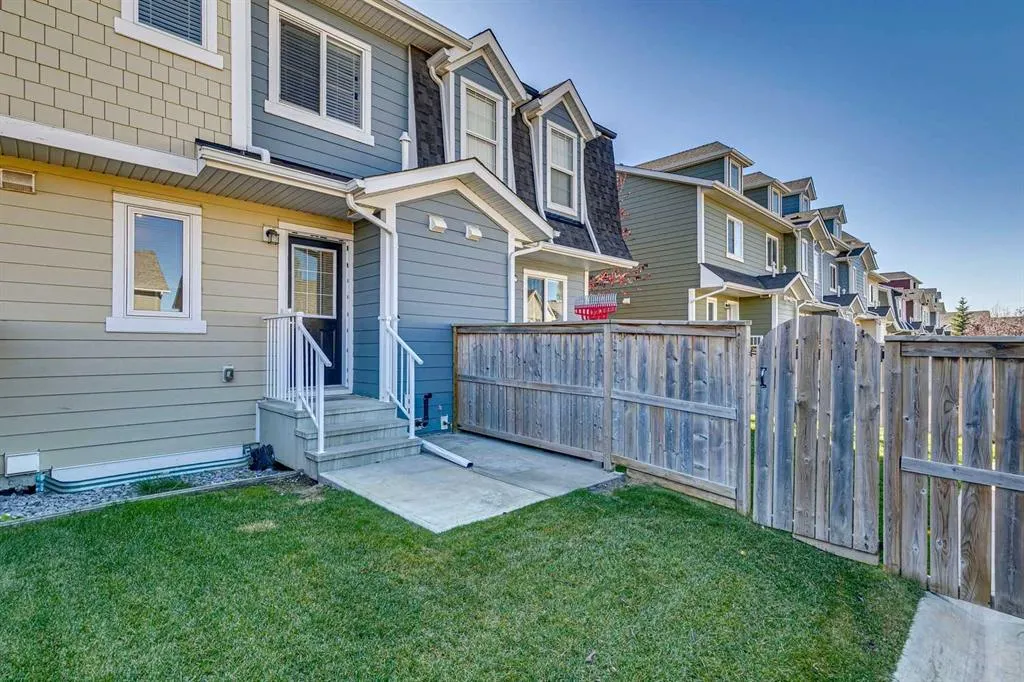 1223 Auburn Bay Circle SE