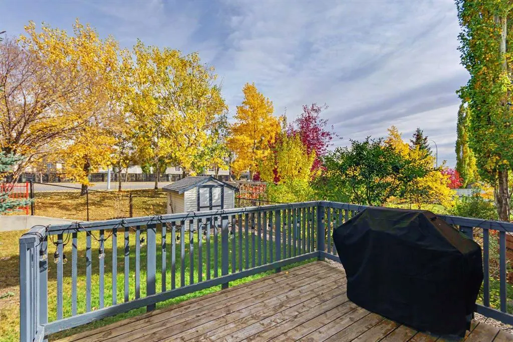 436 Rocky Ridge Bay NW
