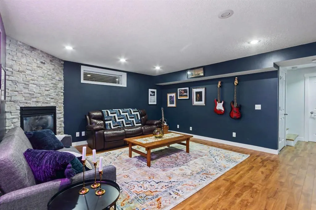 18603 Chaparral Manor SE