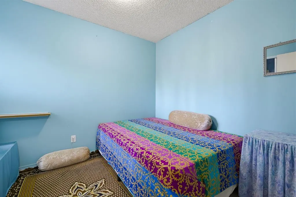 56 Falshire Terrace NE