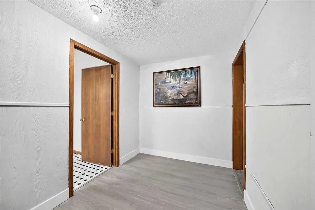2208 Capitol Hill Crescent NW