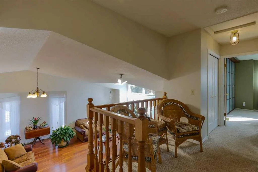 94 Athabasca Crescent