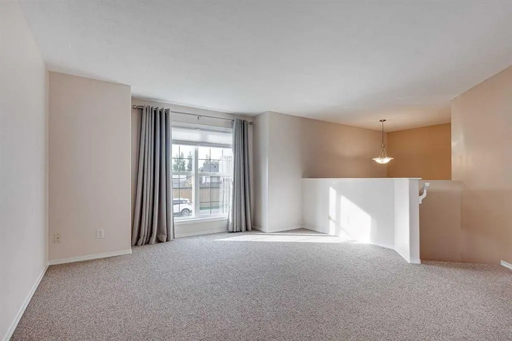 48 Vanson Close