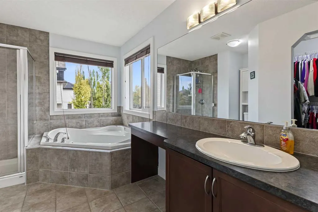 26 Drake Landing Way