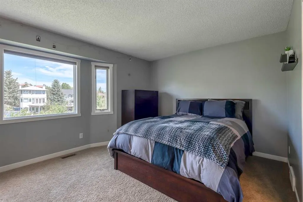 304 Christie Park Mews SW
