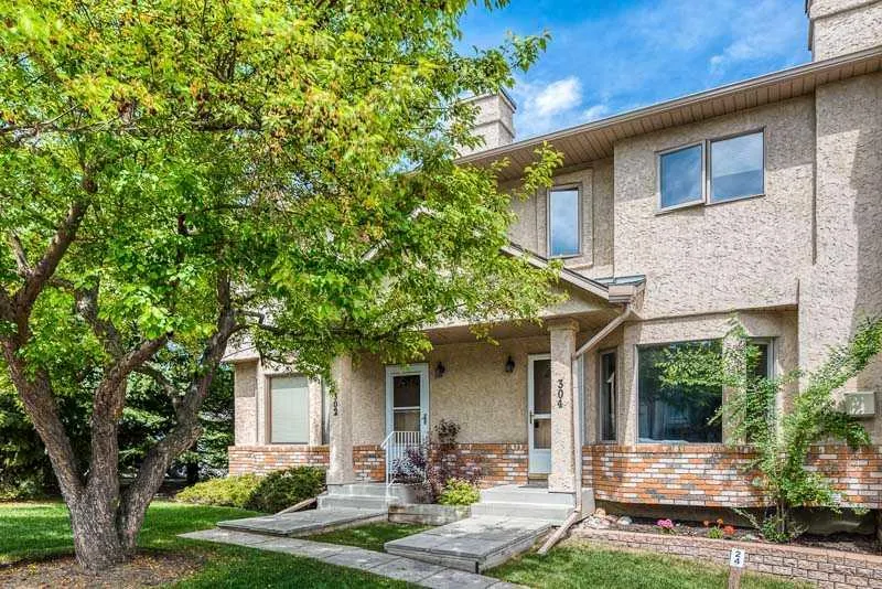 304 Christie Park Mews SW
