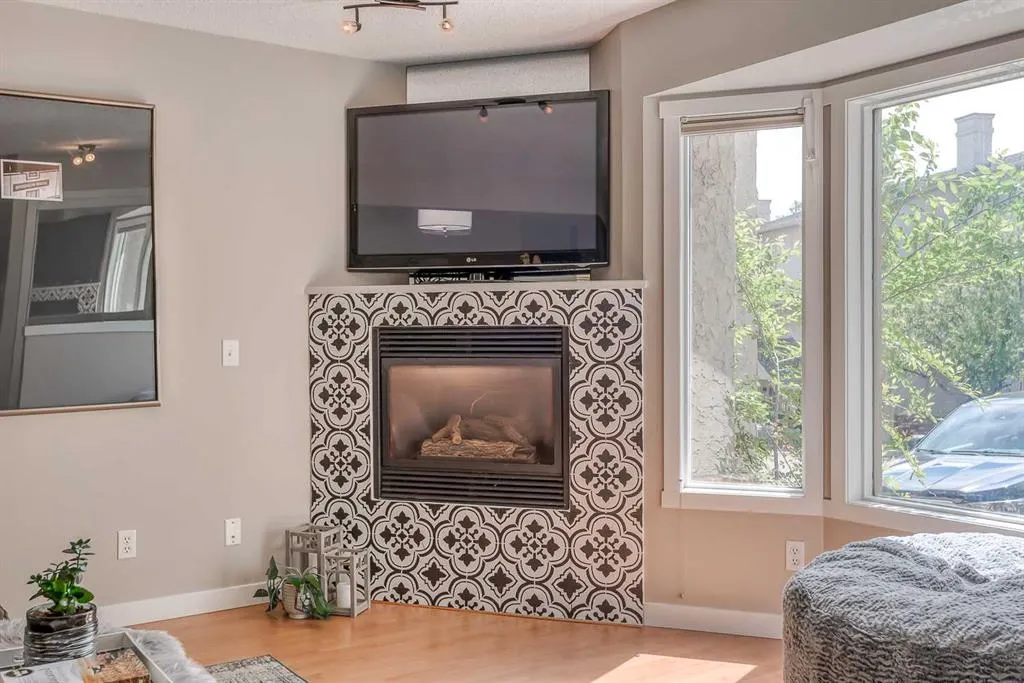 304 Christie Park Mews SW