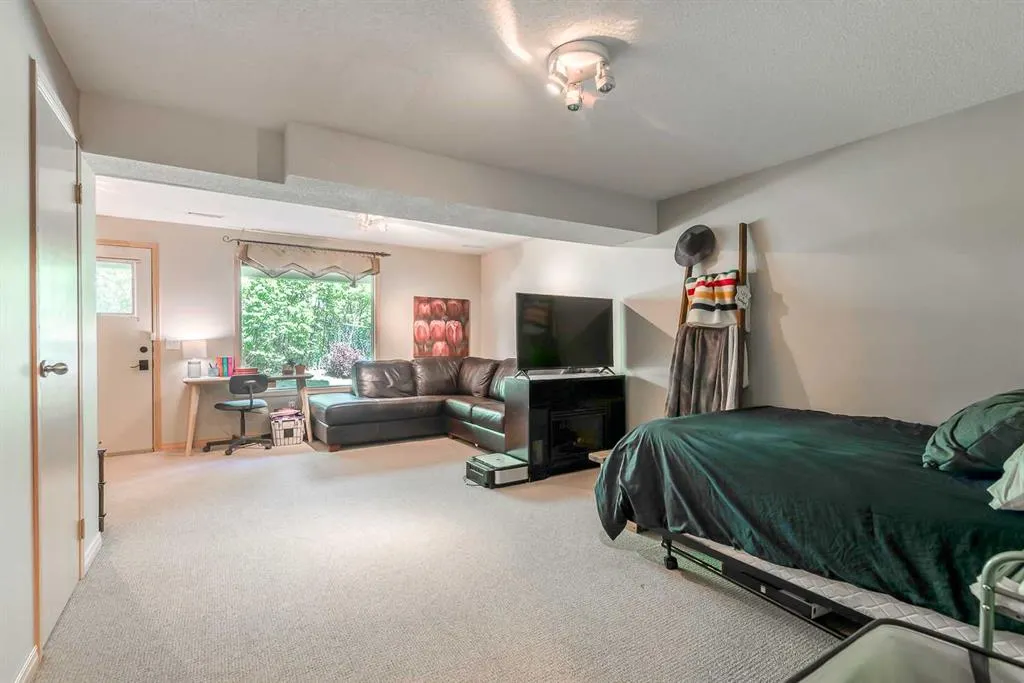 304 Christie Park Mews SW