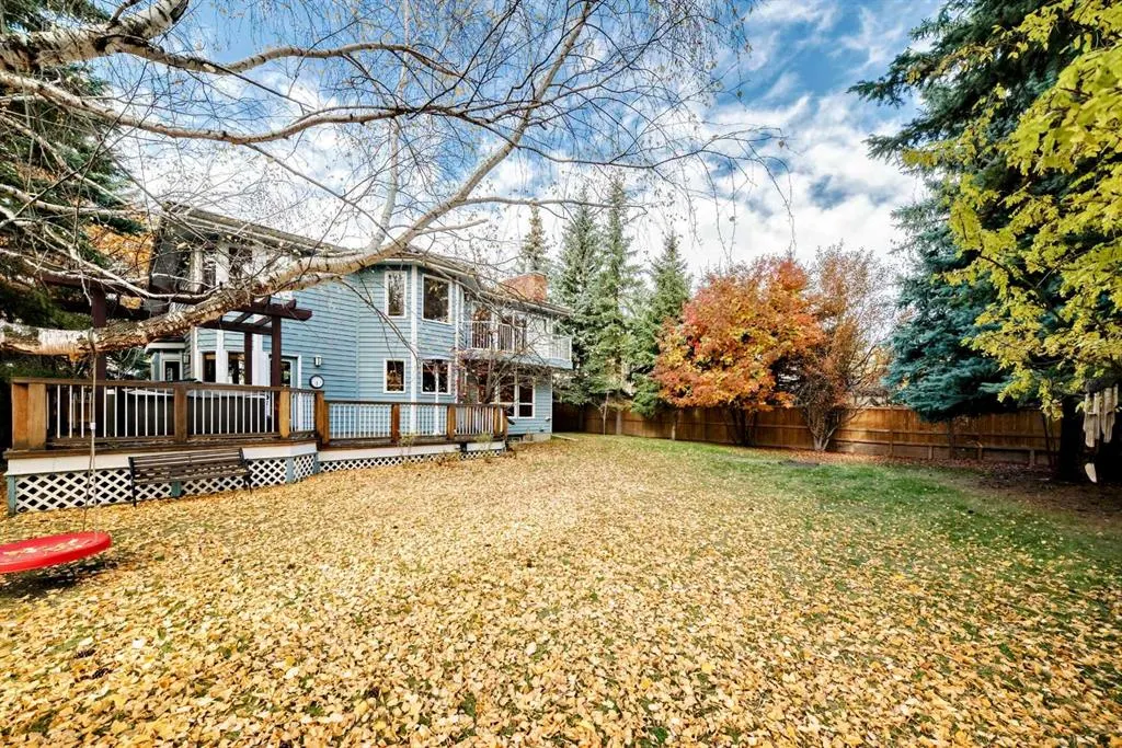 120 Woodacres Drive SW