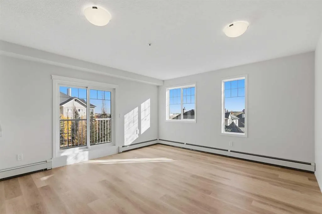 115 Prestwick Villas SE #1306