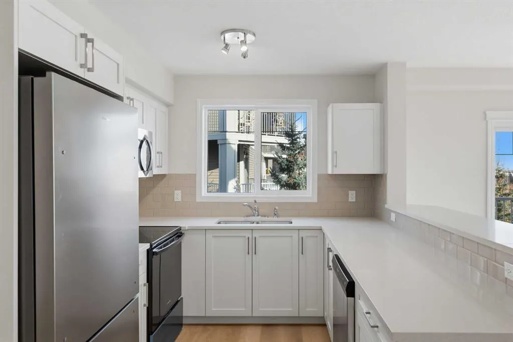115 Prestwick Villas SE #1306