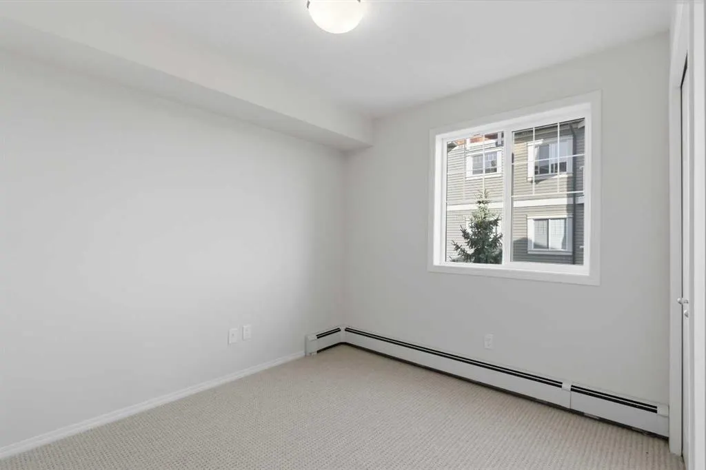115 Prestwick Villas SE #1306