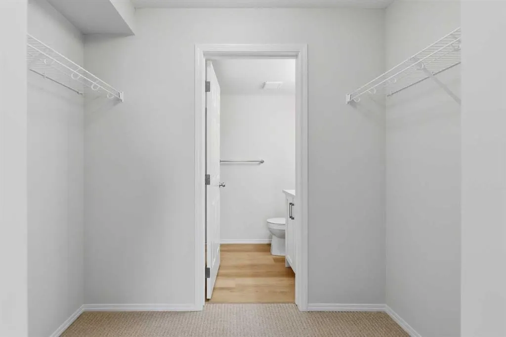 115 Prestwick Villas SE #1306