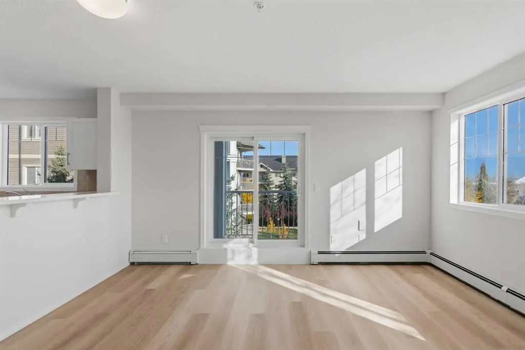 115 Prestwick Villas SE #1306