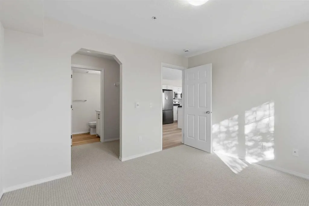 115 Prestwick Villas SE #1306