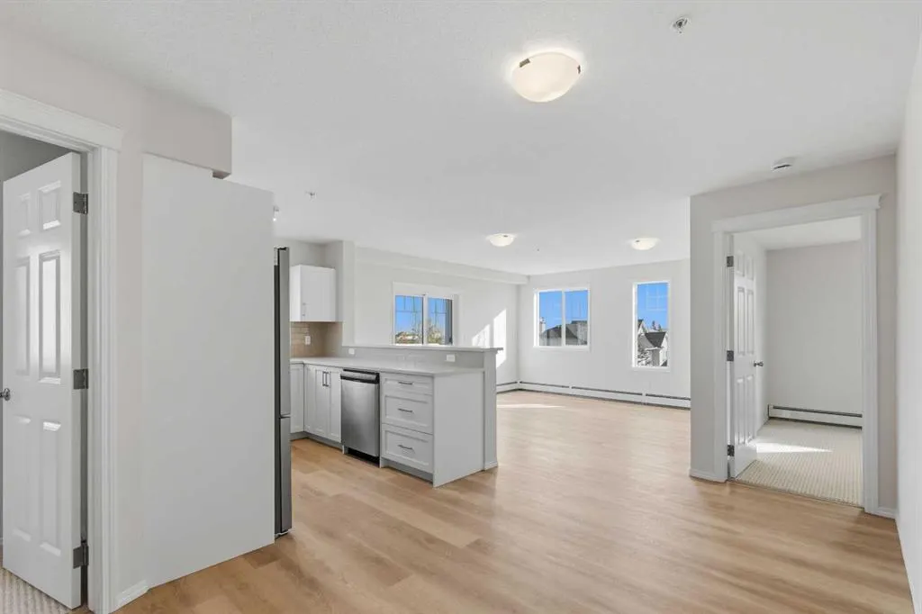 115 Prestwick Villas SE #1306