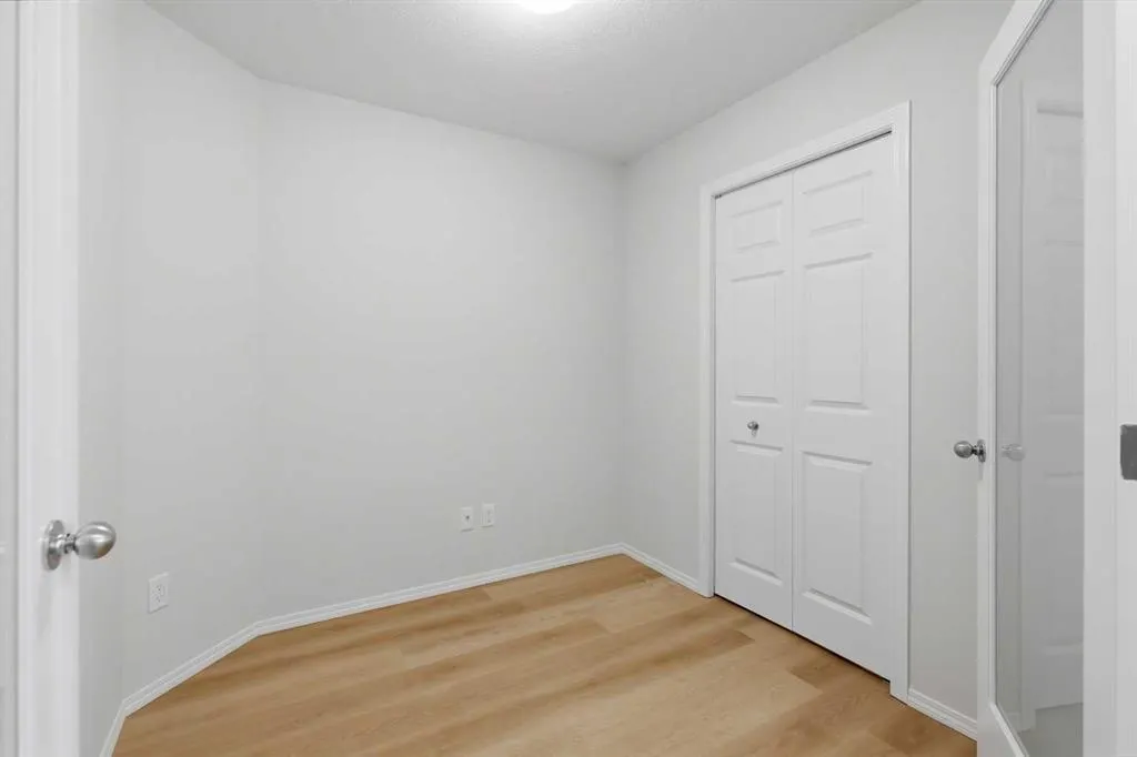 115 Prestwick Villas SE #1306