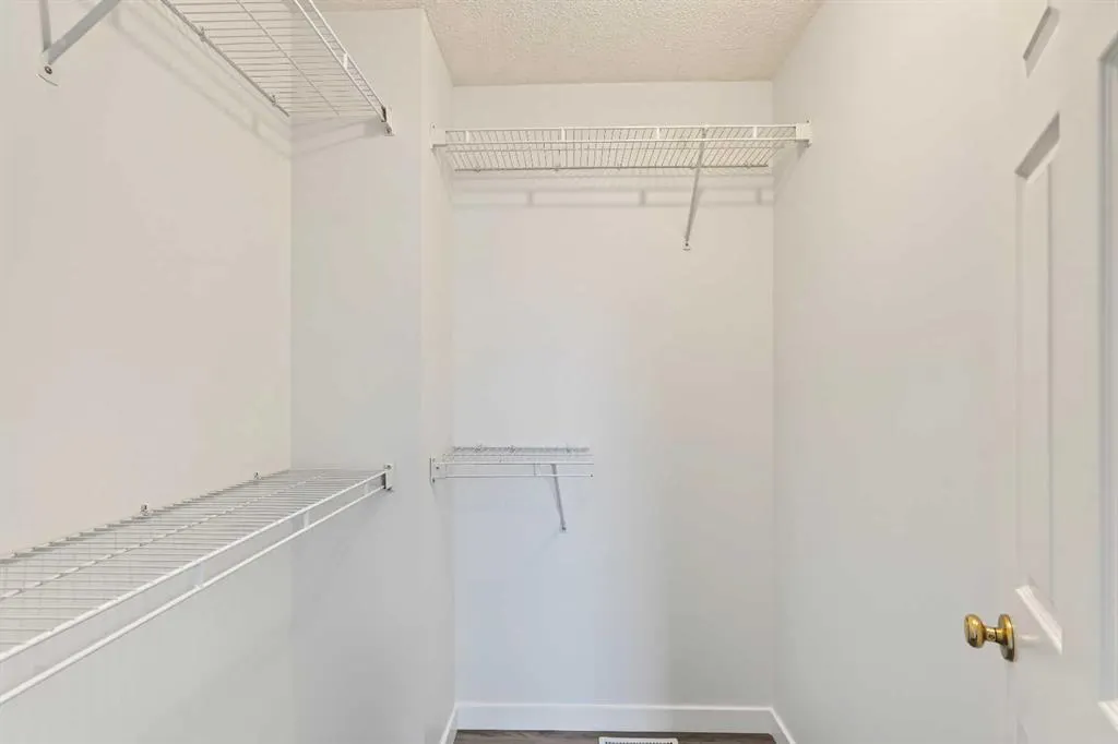 244 Harvest Gold Circle NE