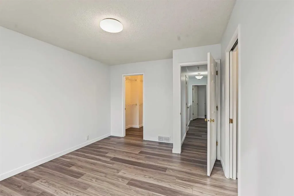 244 Harvest Gold Circle NE