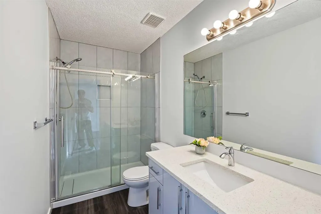 244 Harvest Gold Circle NE